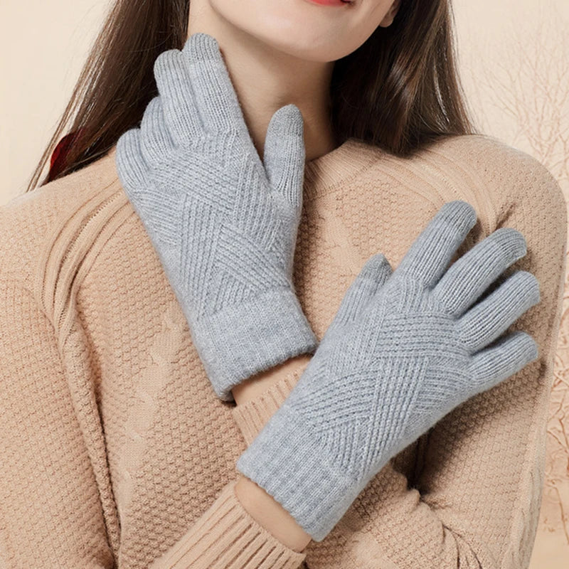 Knitted Woolen Gloves