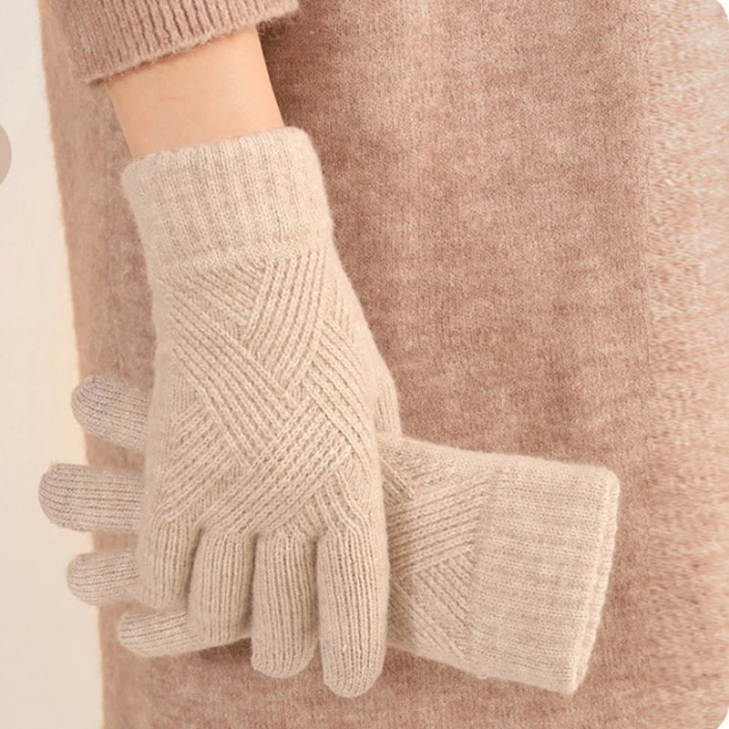 Knitted Woolen Gloves